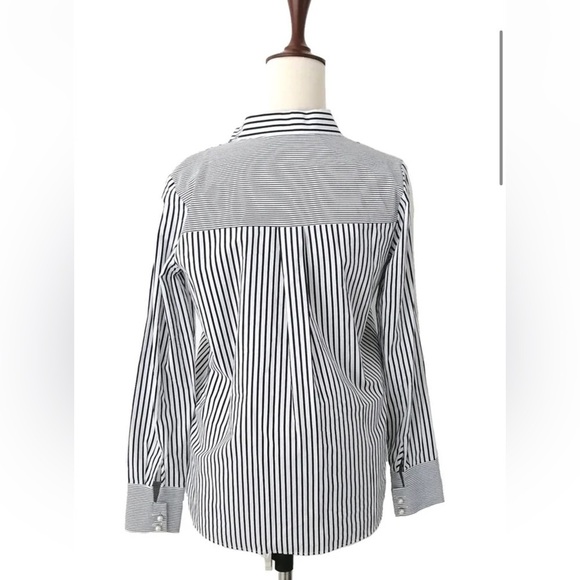 ZARA Basic Navy and White Striped button down pearl button shirt Stripes - Picture 2 of 7